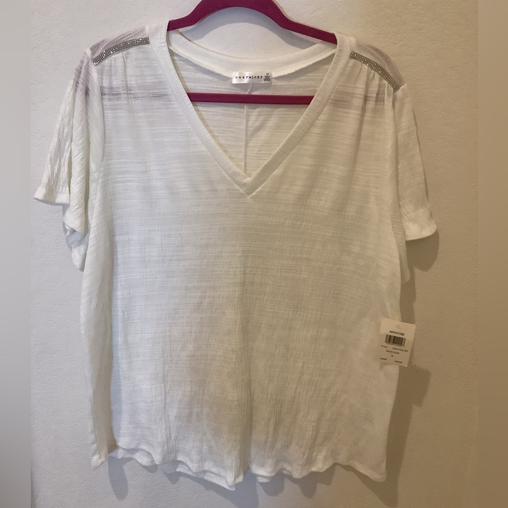 Retrology white t-shirt